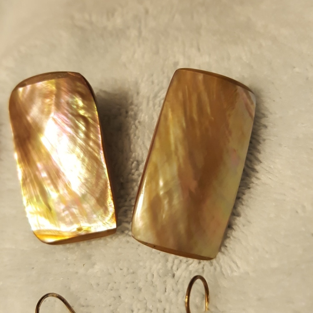 Earrings - Picture 3 of 3